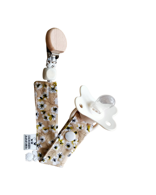 Attache-tétine assorti en tissu